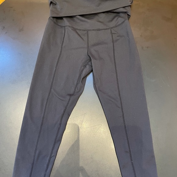 Free People Movement Hang Ten Crop - Picture 4 of 7